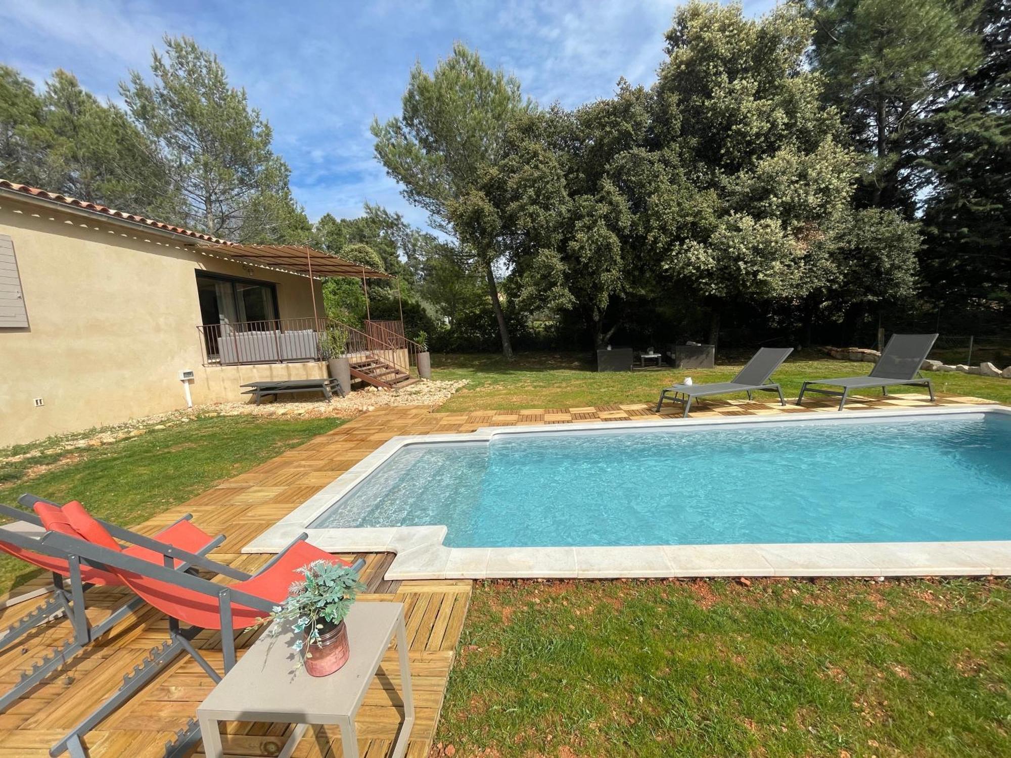 En Provence * Saint-Saturnin-les-Apt